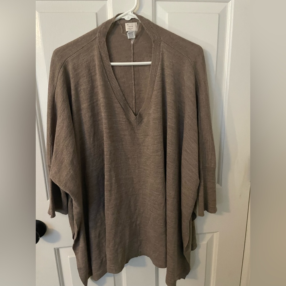 Women’s sweater
